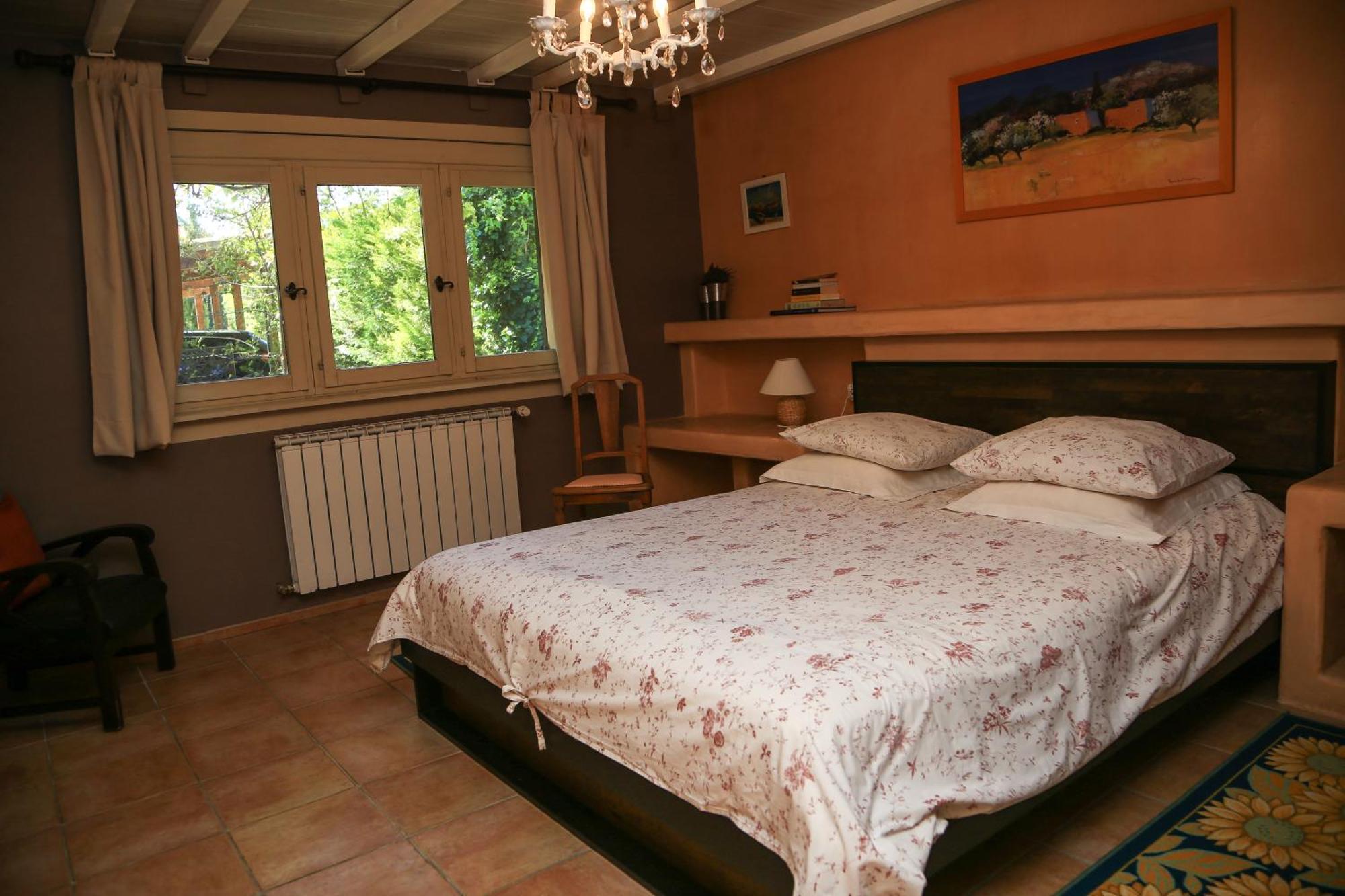 Mas La Provence Bed and Breakfast LʼIsle-sur-la-Sorgue Værelse billede