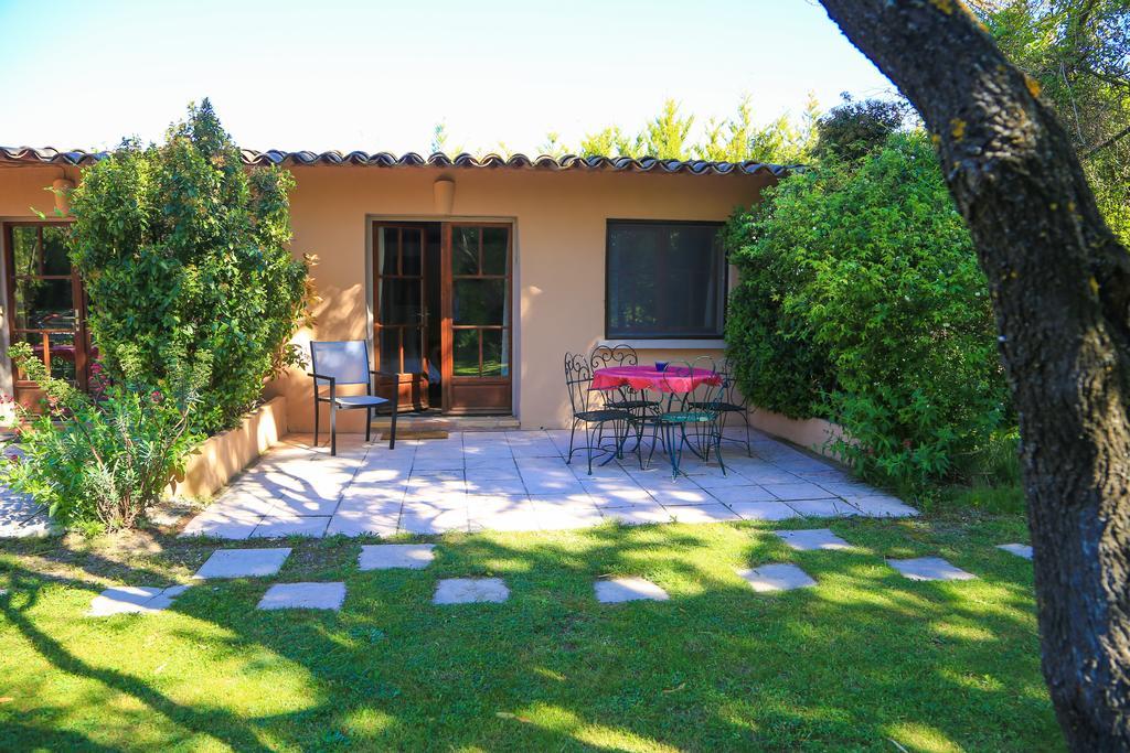 Mas La Provence Bed and Breakfast LʼIsle-sur-la-Sorgue Eksteriør billede